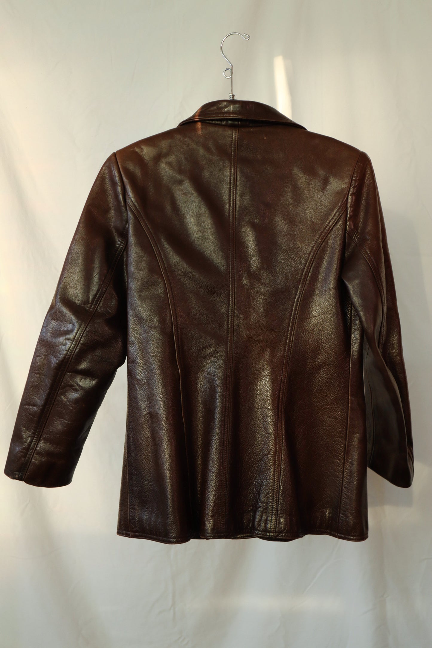 MANTEAU DE CUIR BRUN ACAJOU