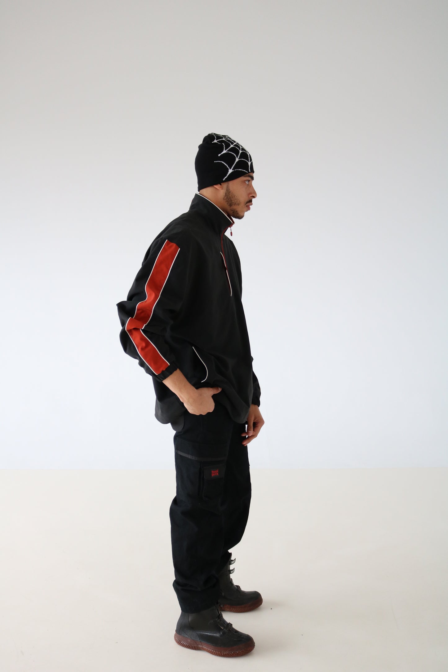 VESTE NOIR ET ORANGE