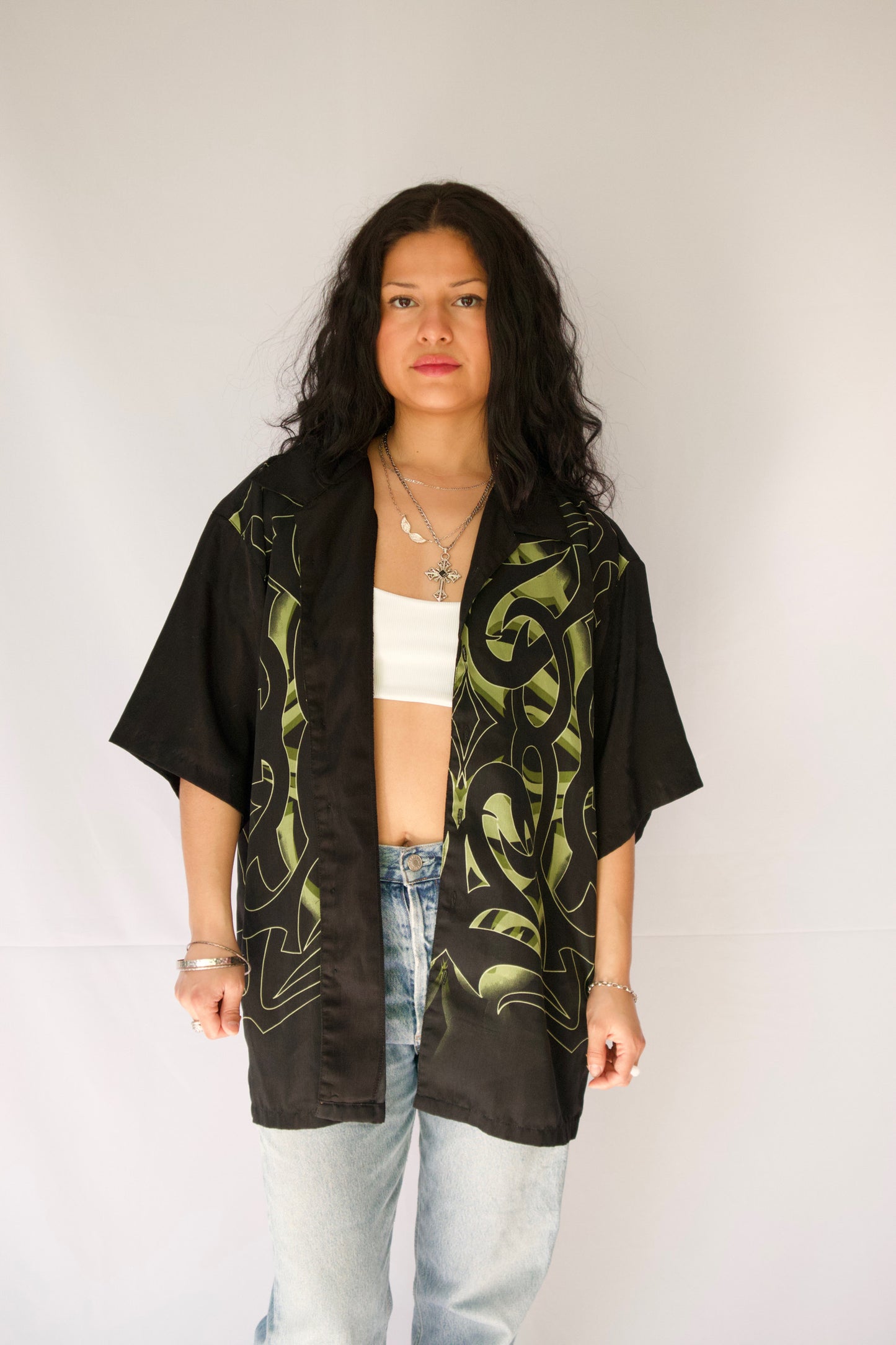 CHEMISE À MANCHES COURTES NOIR ET VERT