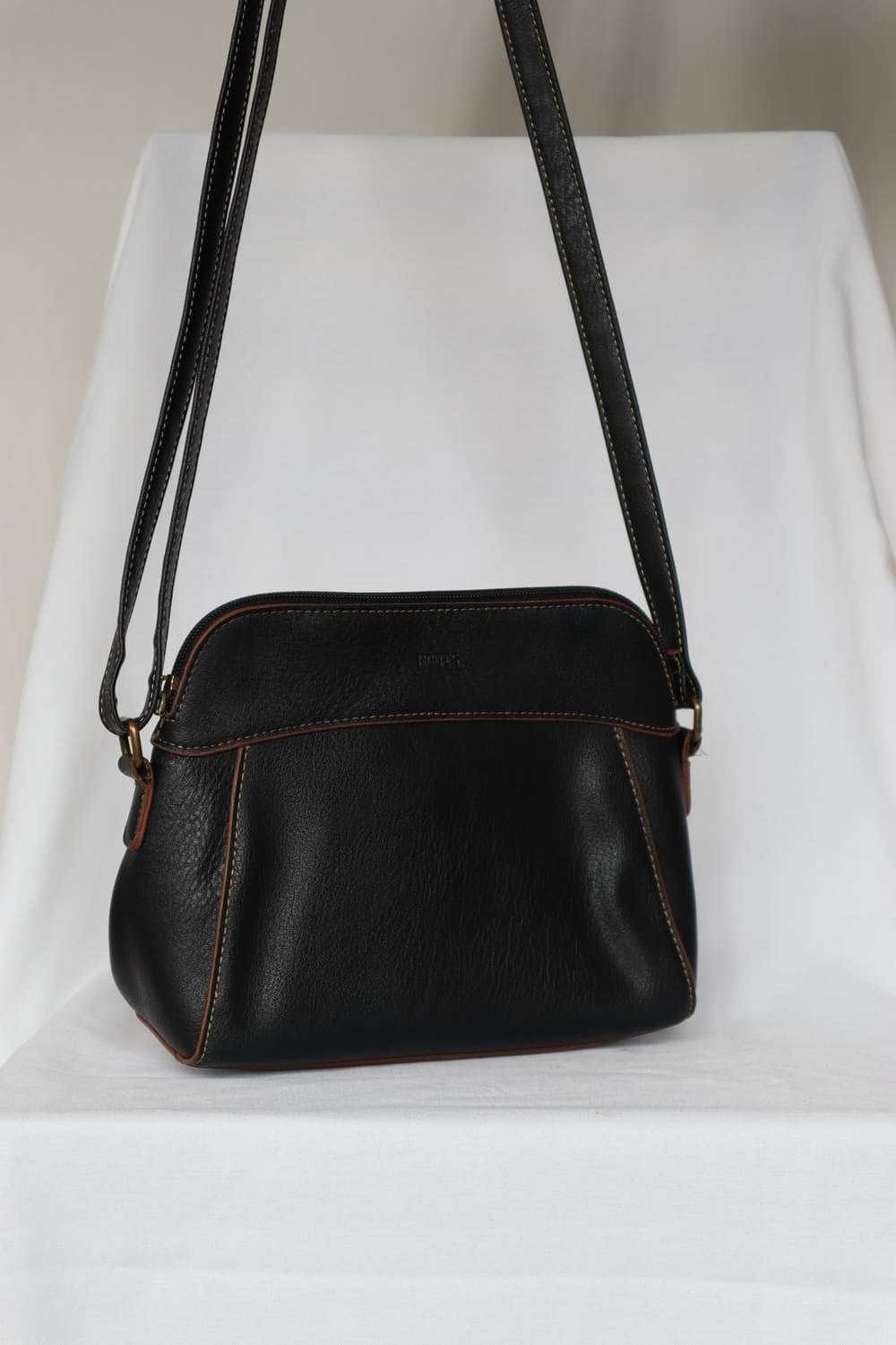 Sacoche en cuir noir