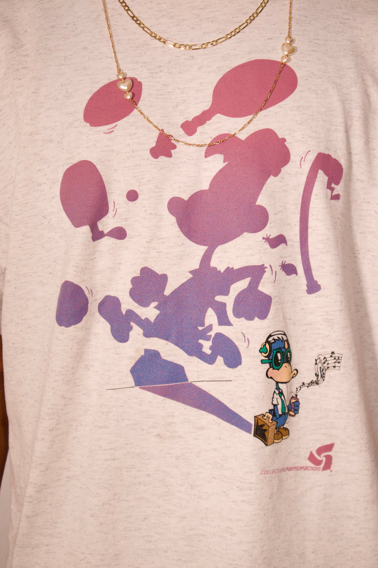 détail manche t-shirt vintage