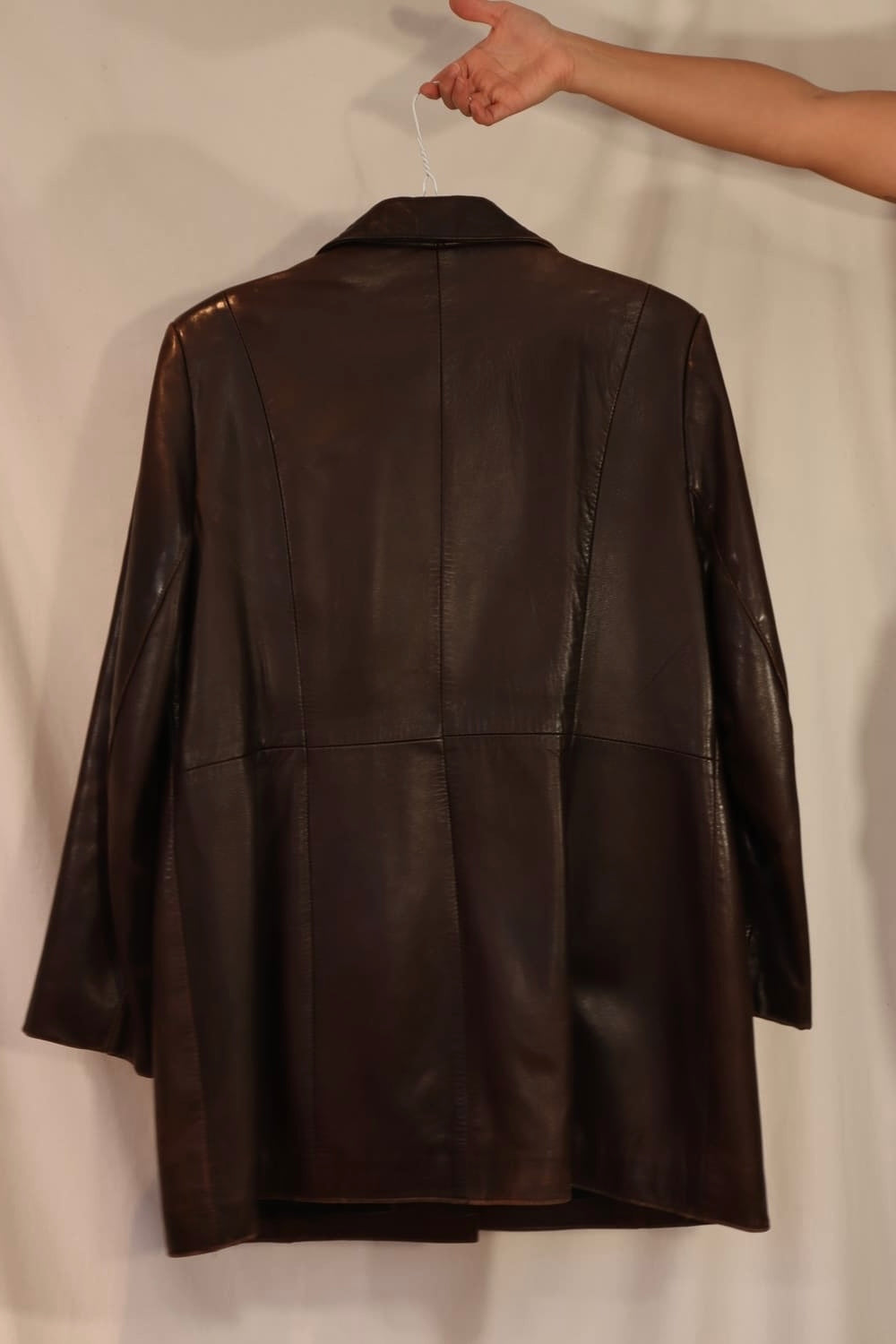 MANTEAU EN CUIR BRUN CHOCOLAT NOIR