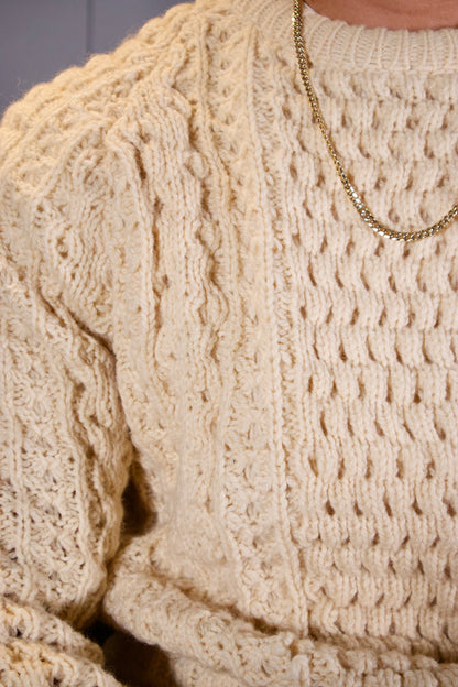 GRAND CHANDAIL EN TRICOT BEIGE