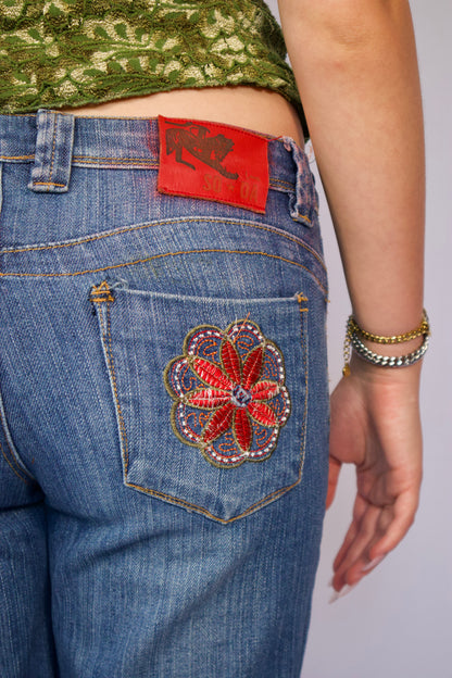 JEAN CAPRI BRODÉ DE FLEUR