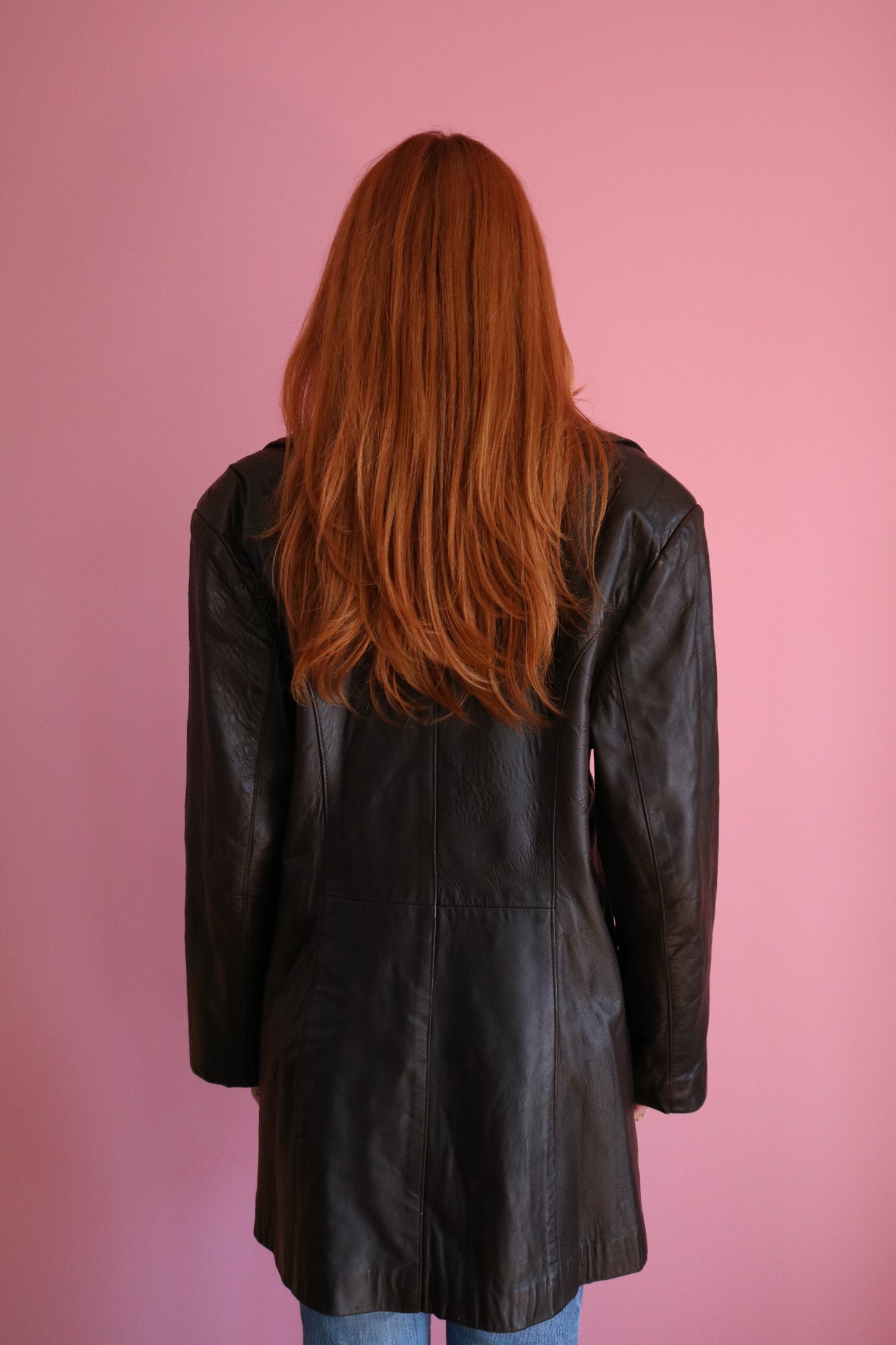 MANTEAU DE CUIR DE STYLE INSPECTEUR