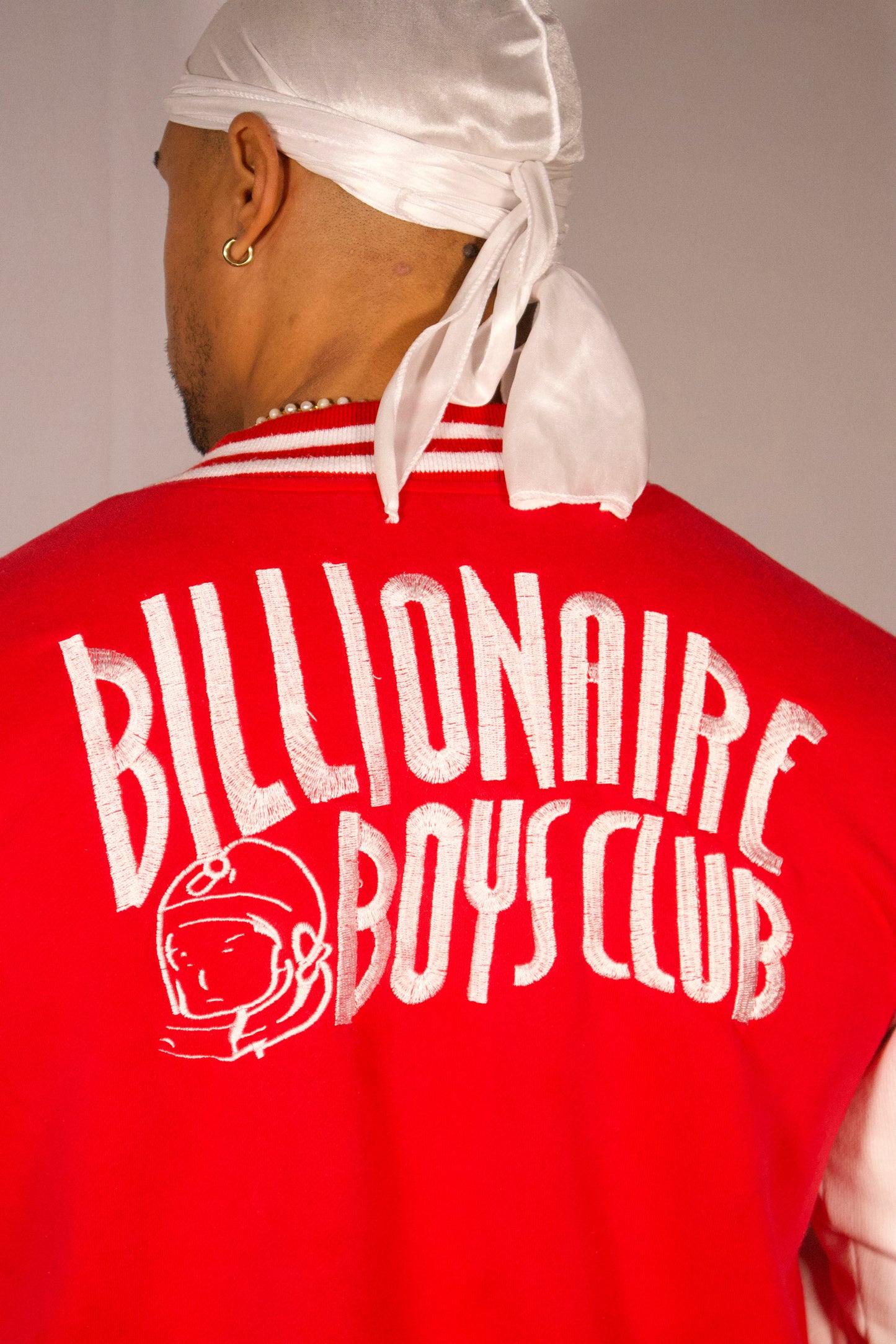 VESTE VARSITY ROUGE ET BLANC