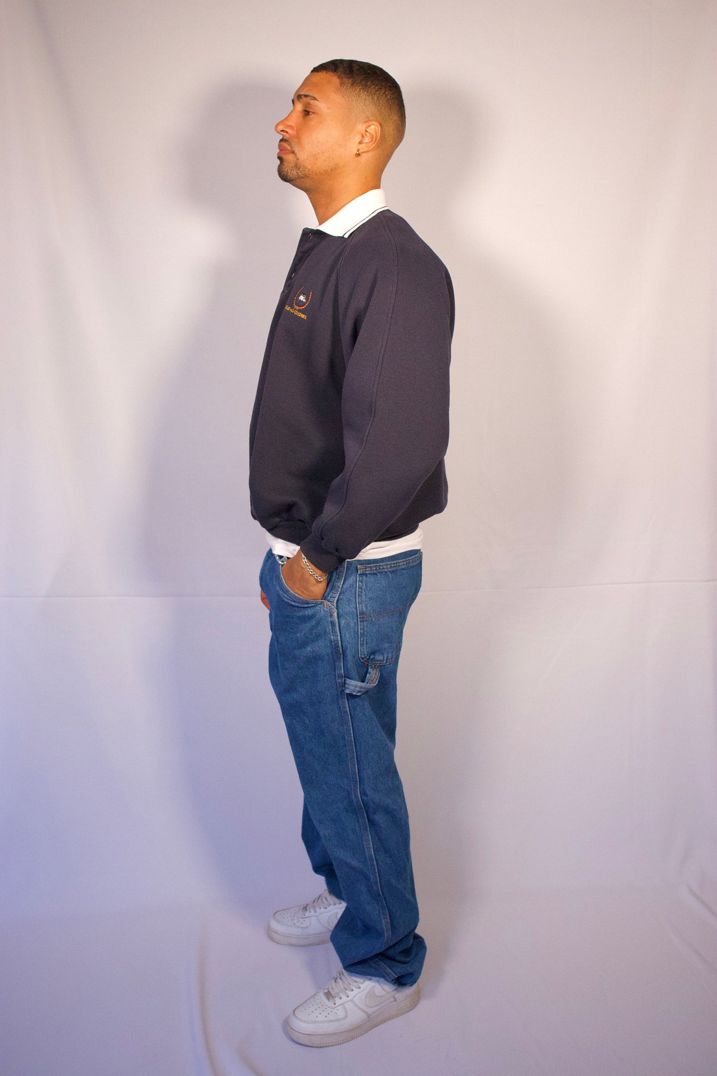 CREWNECK BLEU MARIN À COLLET BLANC