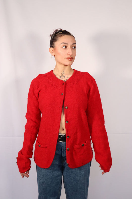 VESTE EN TRICOT DE LAINE ROUGE
