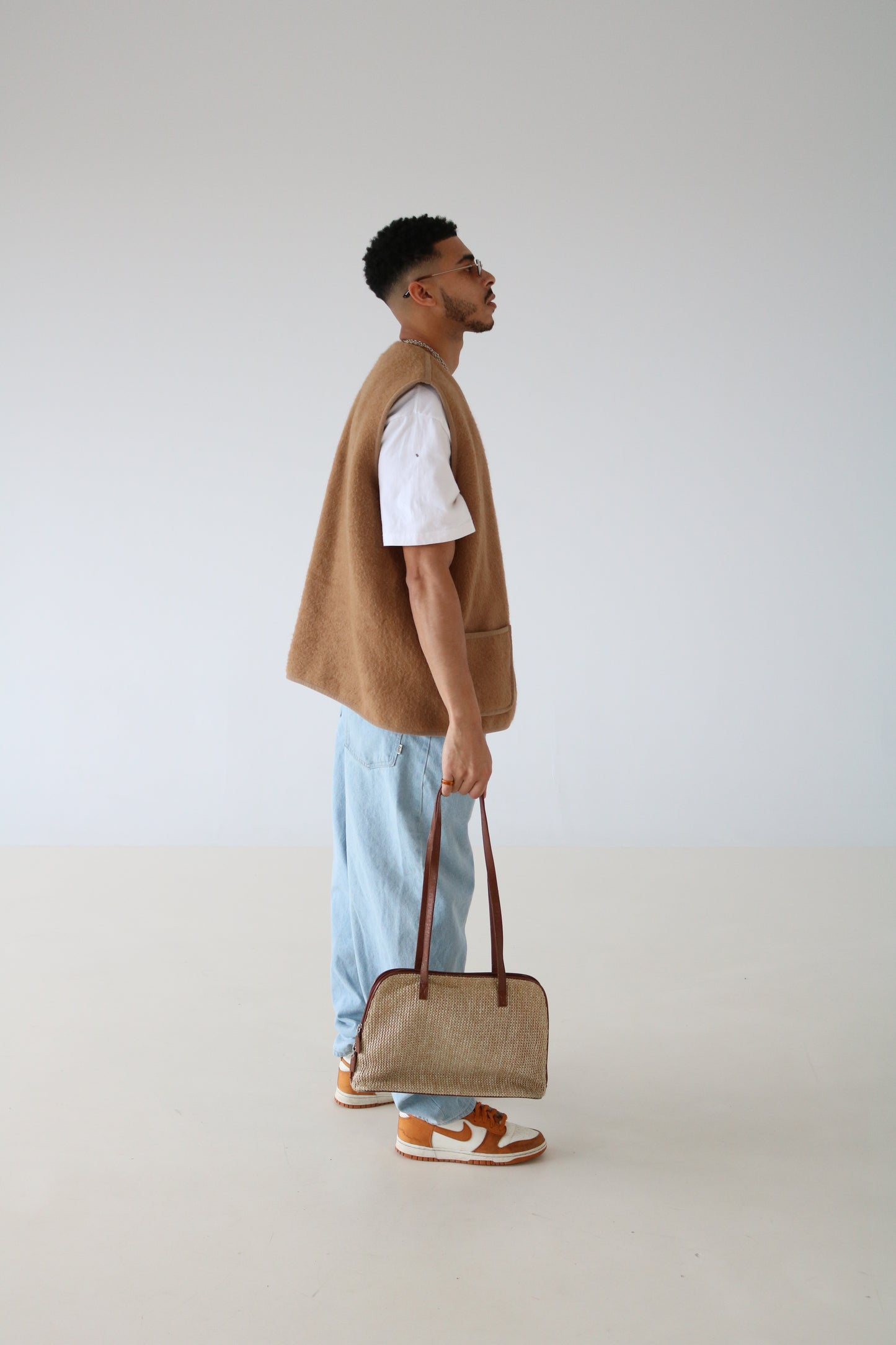 VESTE SANS MANCHES BEIGE