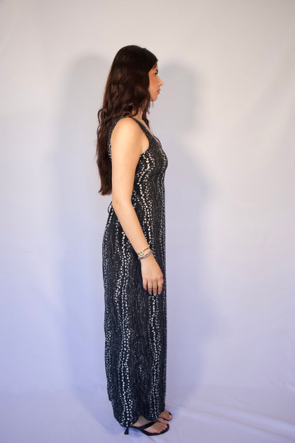 ROBE SANS MANCHES FLEURI