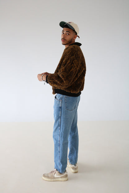 MANTEAU DE FOURRURE À MOTIFS
