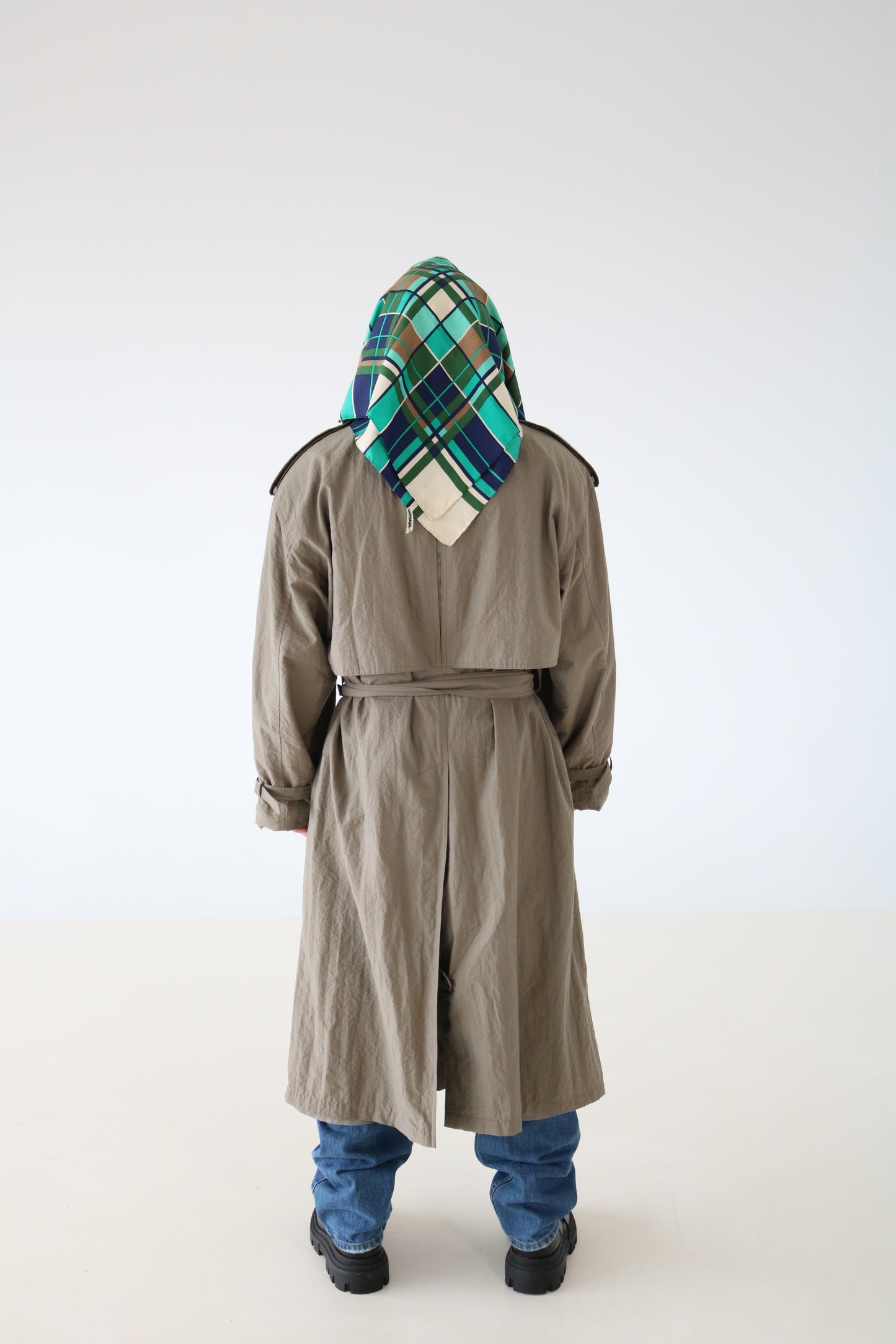 TRENCH COAT BEIGE