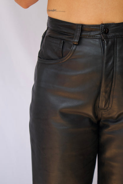 PANTALON EN CUIR NOIR