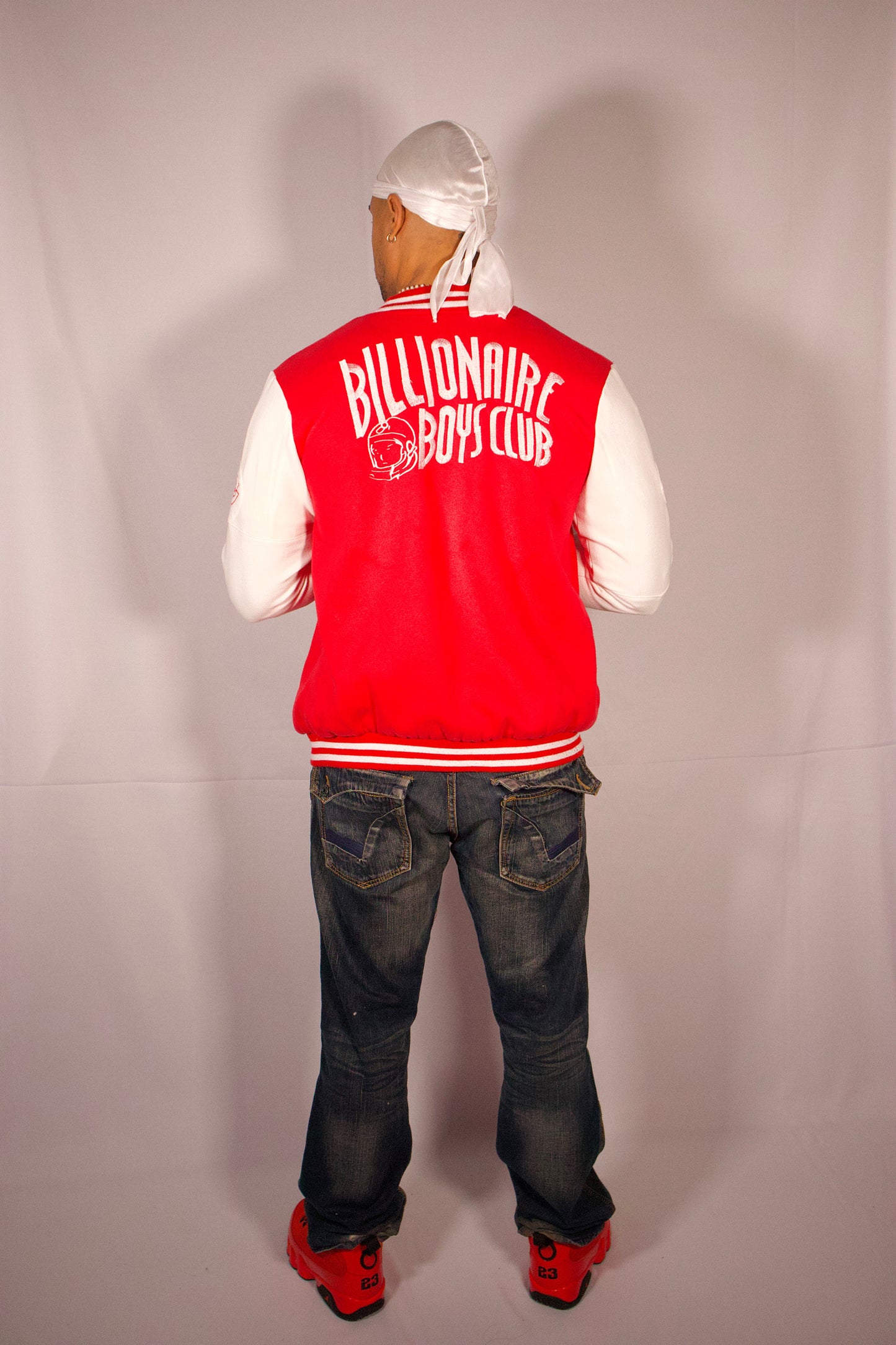 VESTE VARSITY ROUGE ET BLANC
