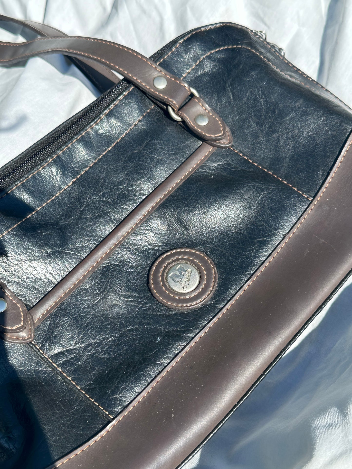 SAC D'ÉPAULE EN CUIR