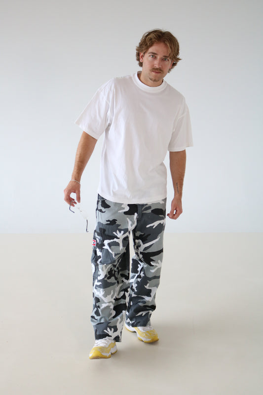 PANTALONS CARGO ARMÉ NOIR ET BLANC