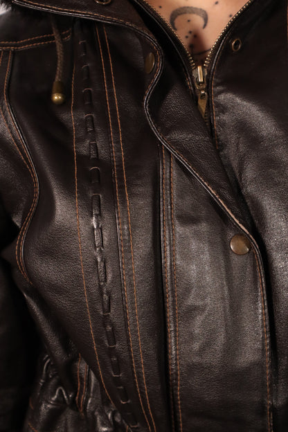MANTEAU CUIR ET CAPUCHON