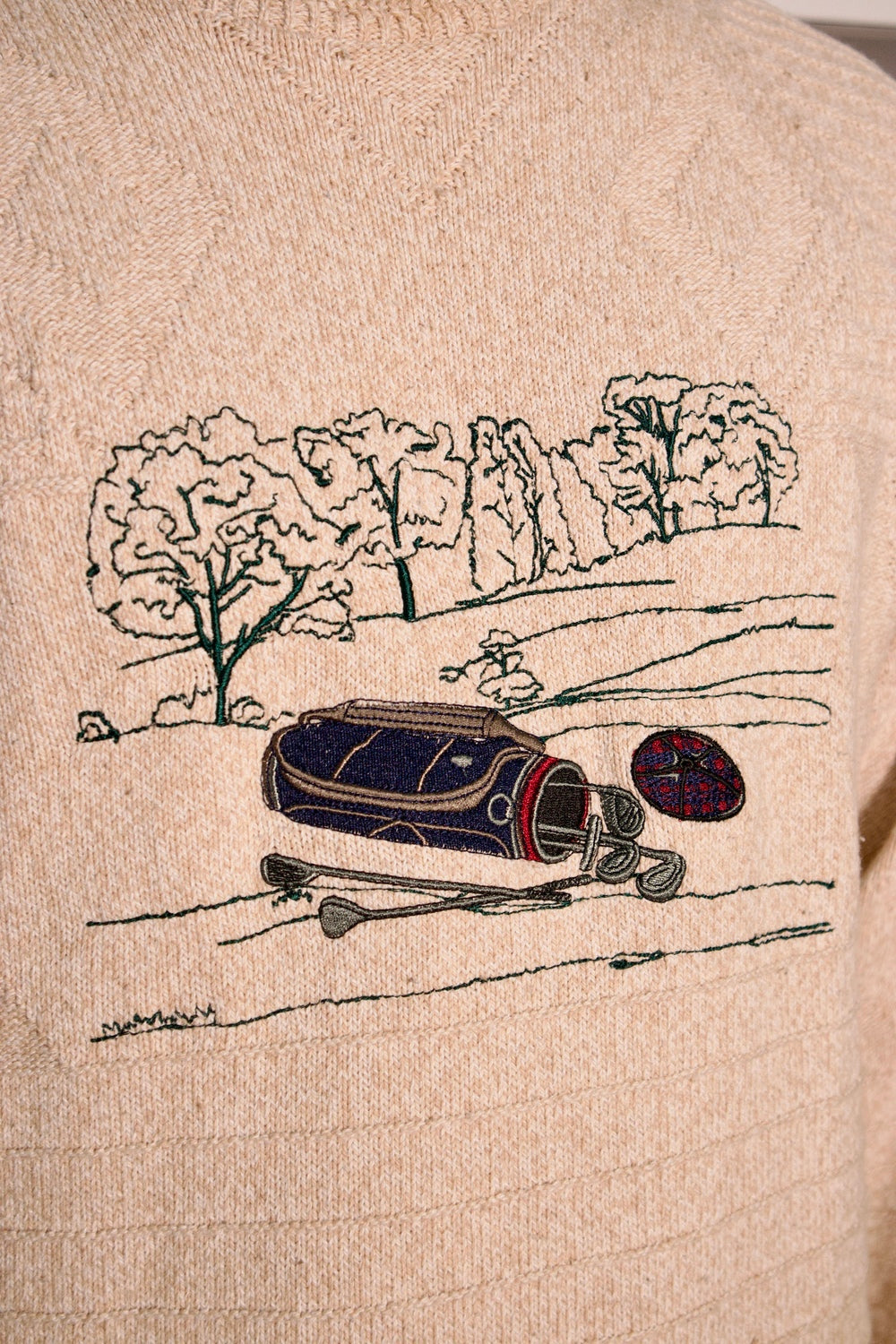 TRICOT BEIGE DE GOLF