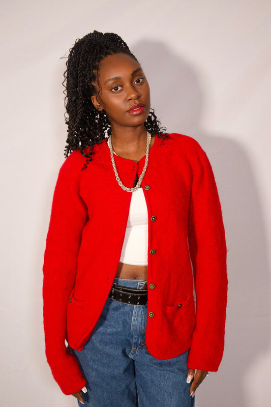 VESTE EN TRICOT DE LAINE ROUGE