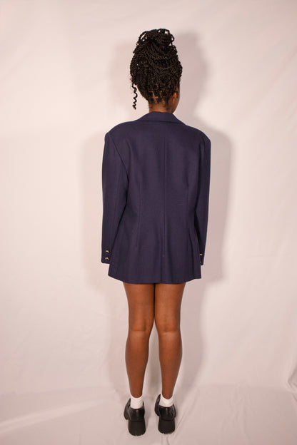 VESTON BLEU MARIN ET DÉTAILS OR