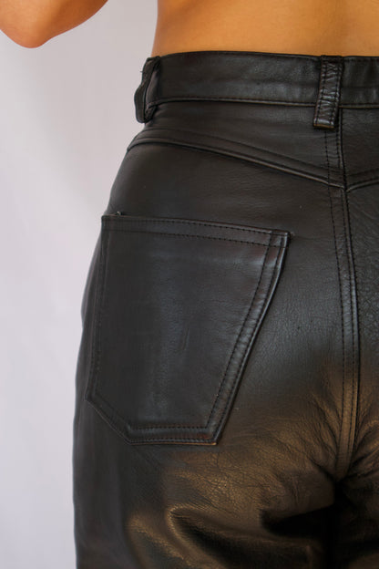 PANTALON EN CUIR NOIR