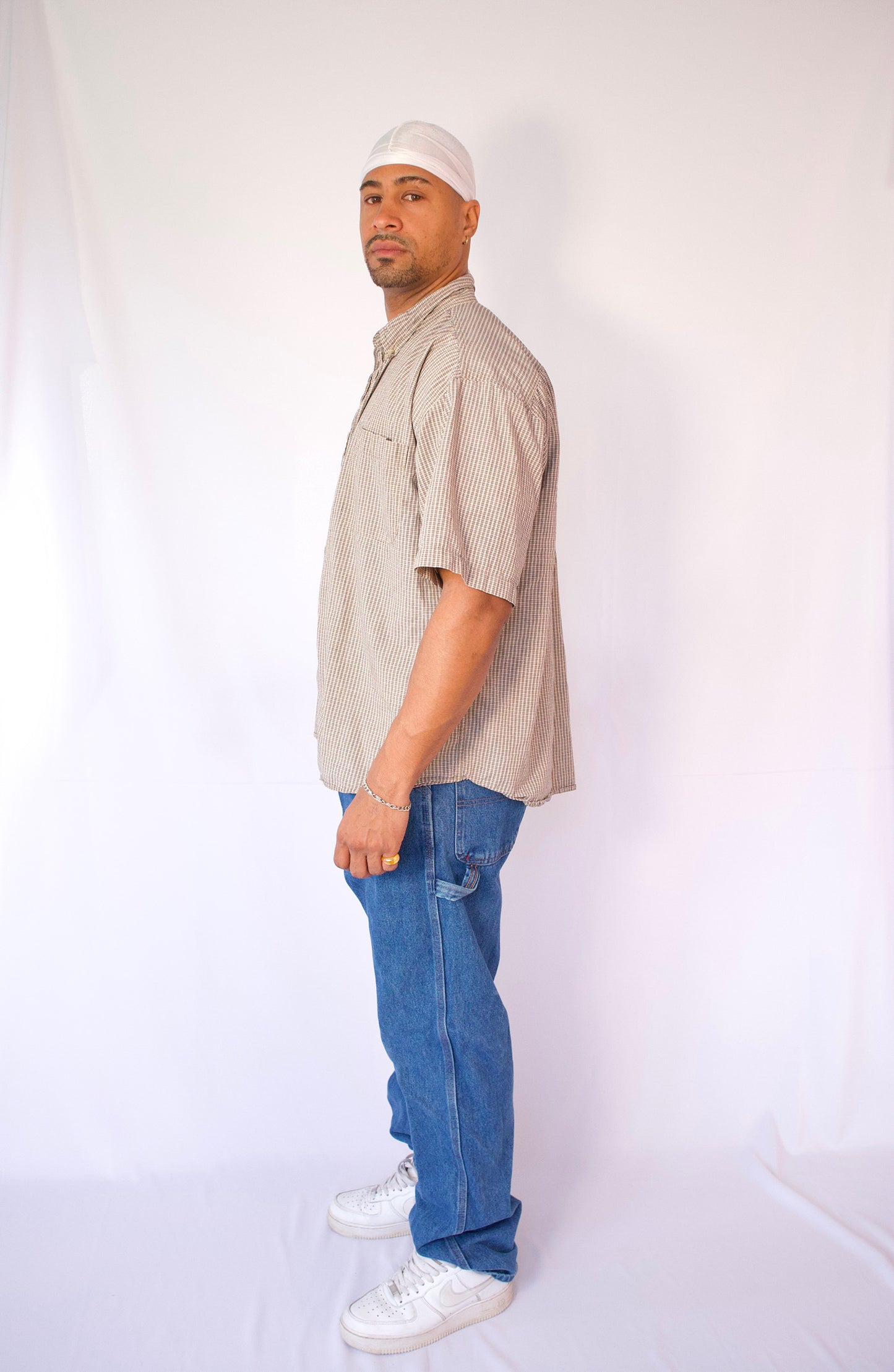 CHEMISE À MANCHES COURTES À CARREAUX BEIGE ET NOIR