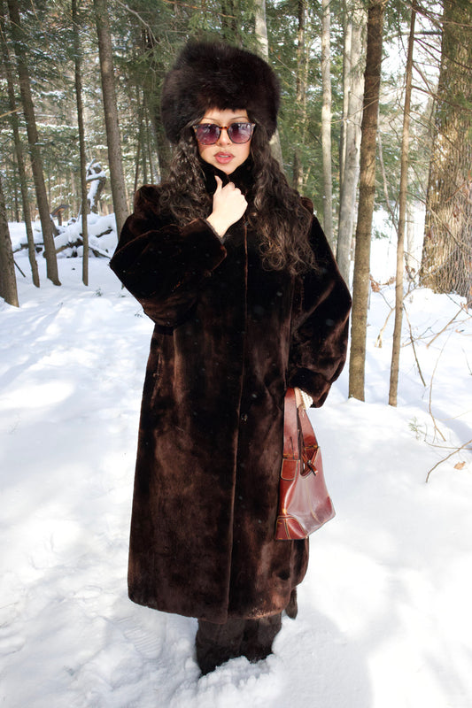 MANTEAU DE FOURRURE ACAJOU