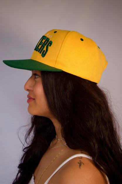 CASQUETTE JAUNE ET VERTE