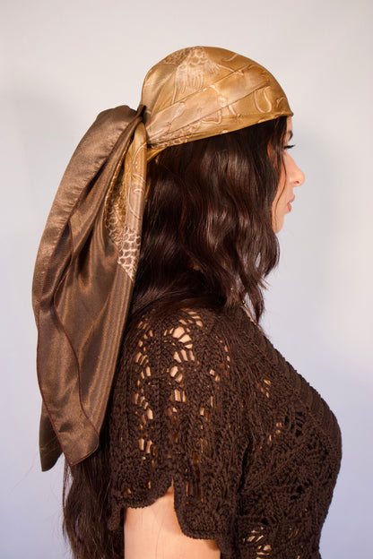 FOULARD BRUN SATINÉ