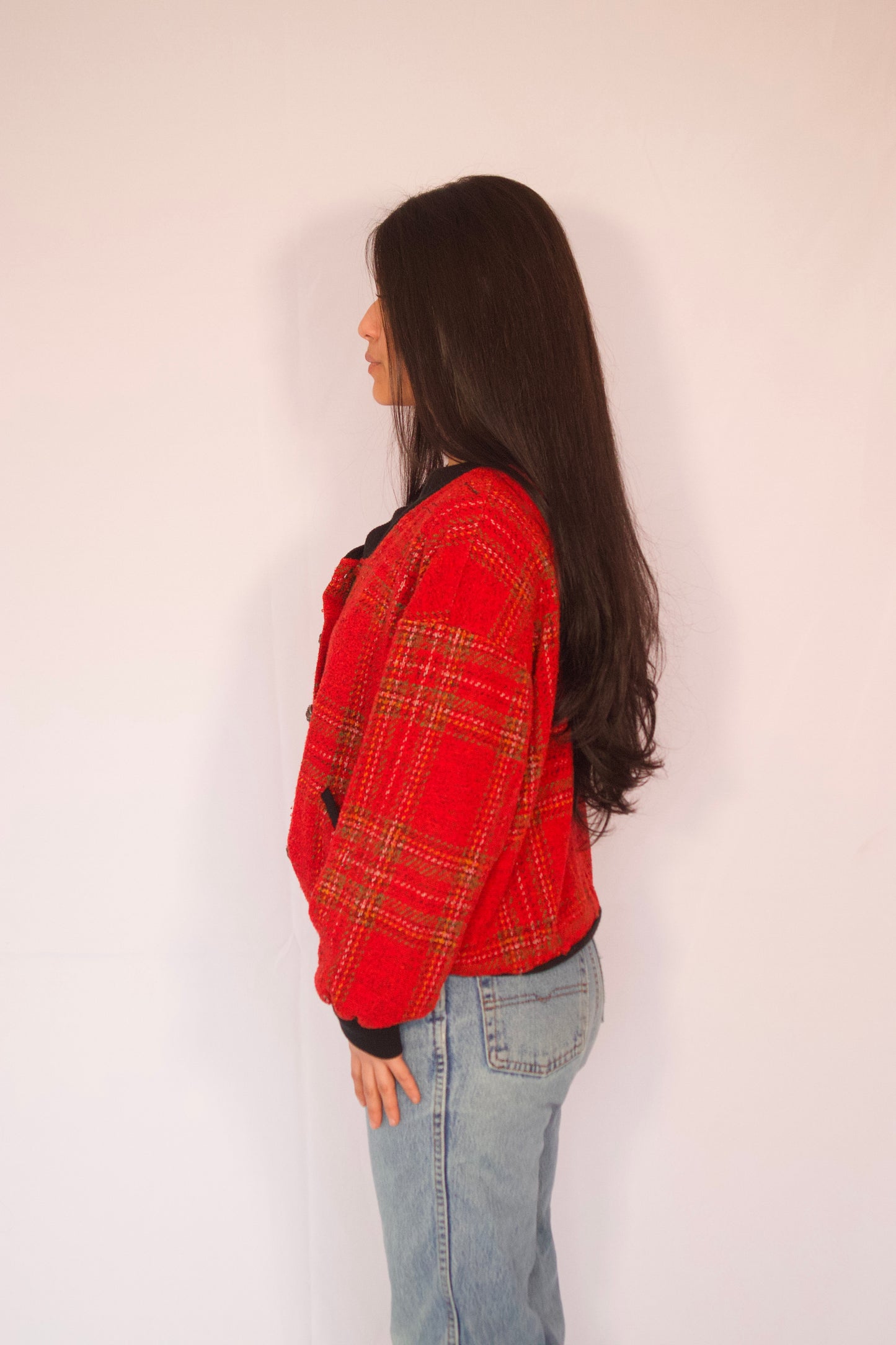 cardigan rouge carreaux Ates vue de profil