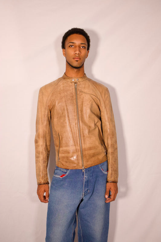 manteau cuir beige court porté