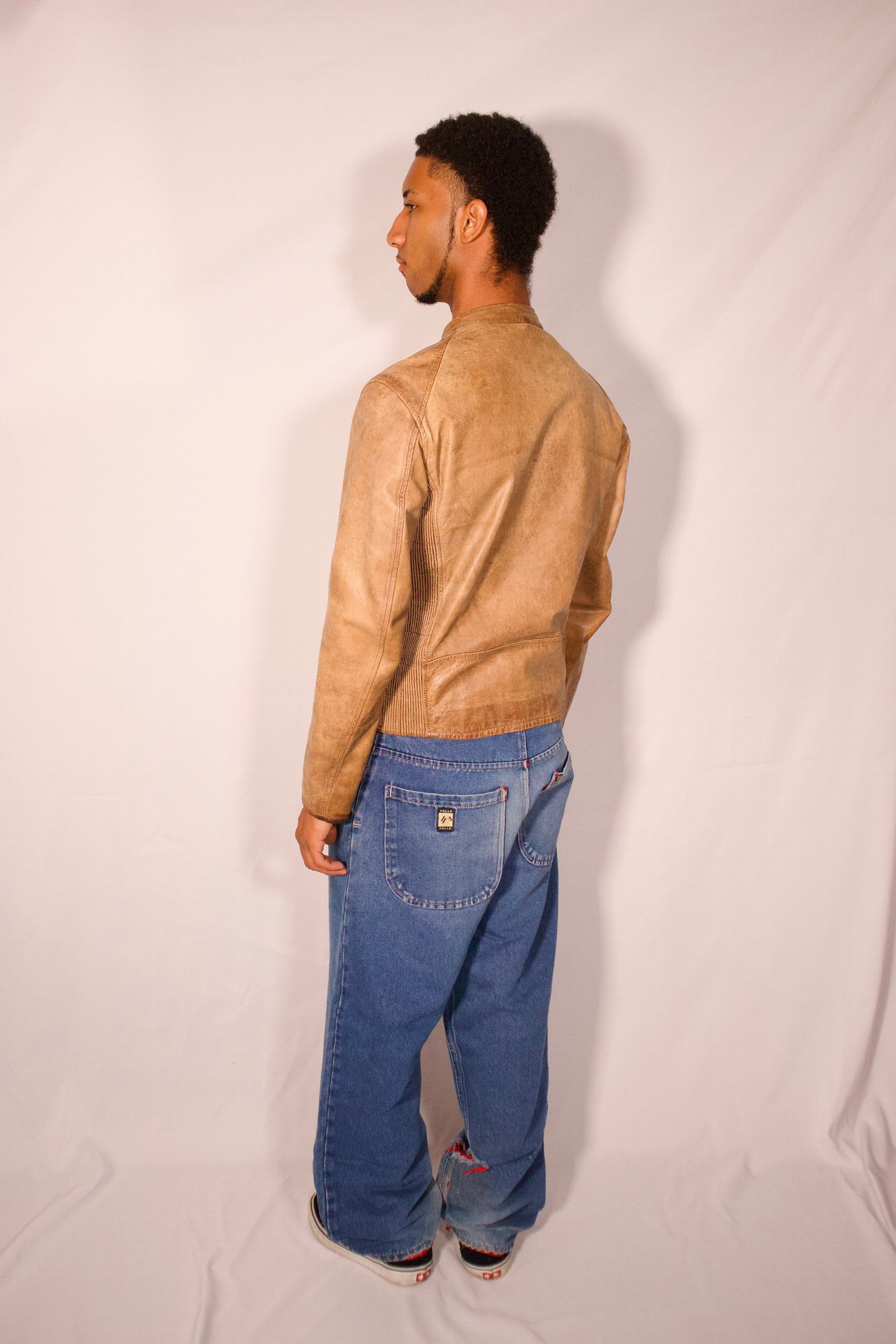 manteau cuir beige vue de dos