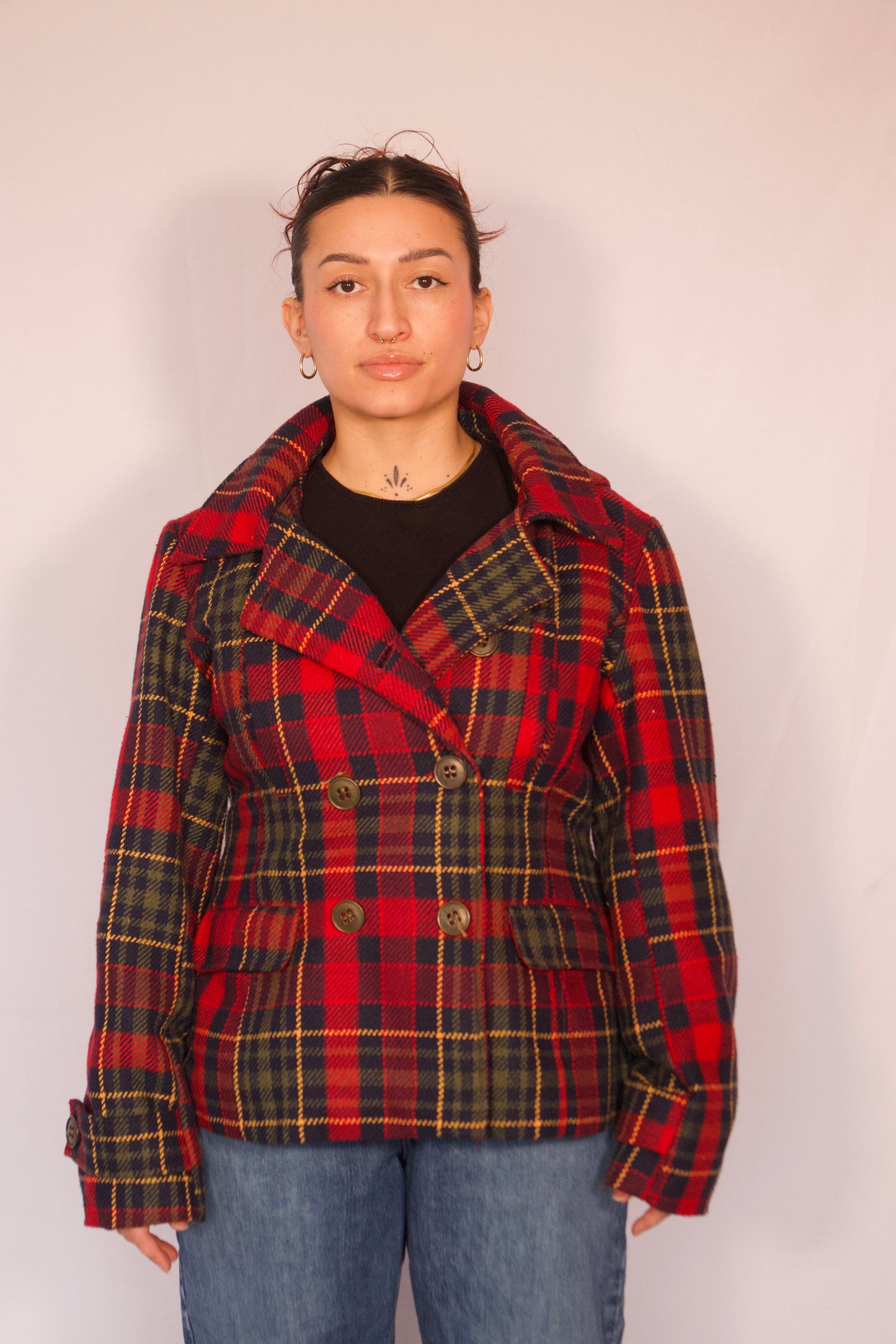 manteau vintage carreaux rouge vert double boutonnage vue de face