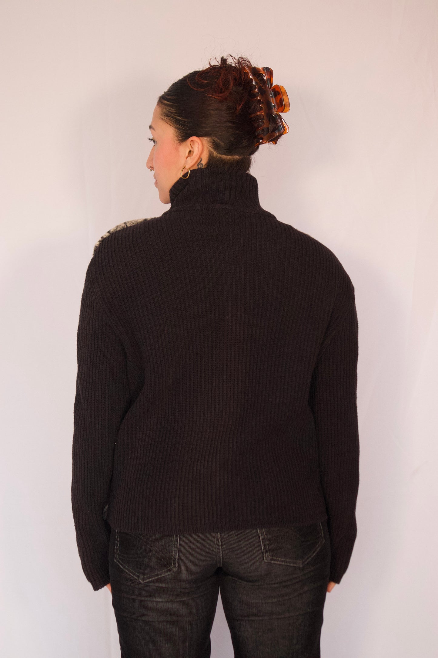 veste noire seconde main vue de dos coupe droite