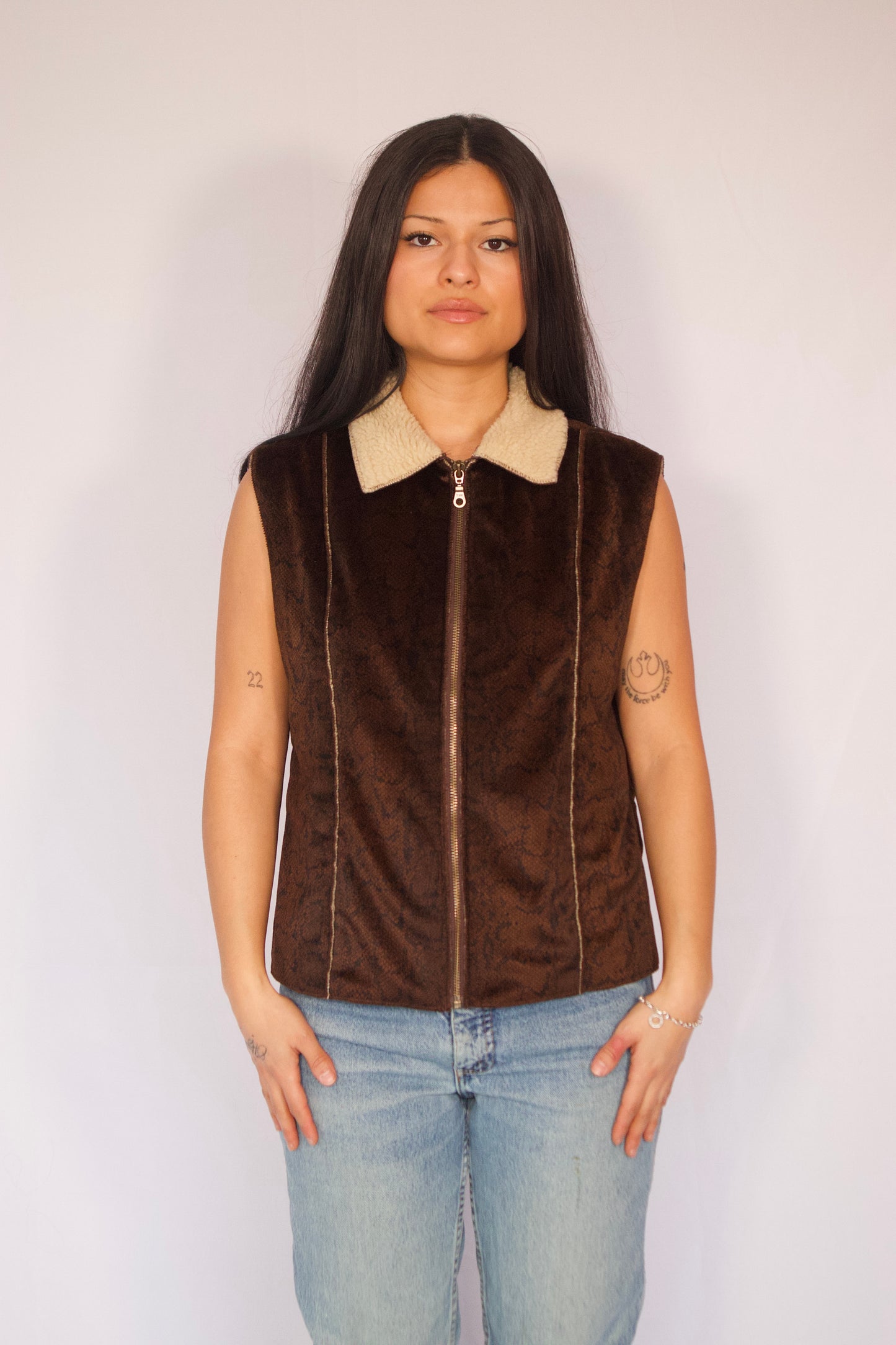 veste sans manches brune doublure molleton portée