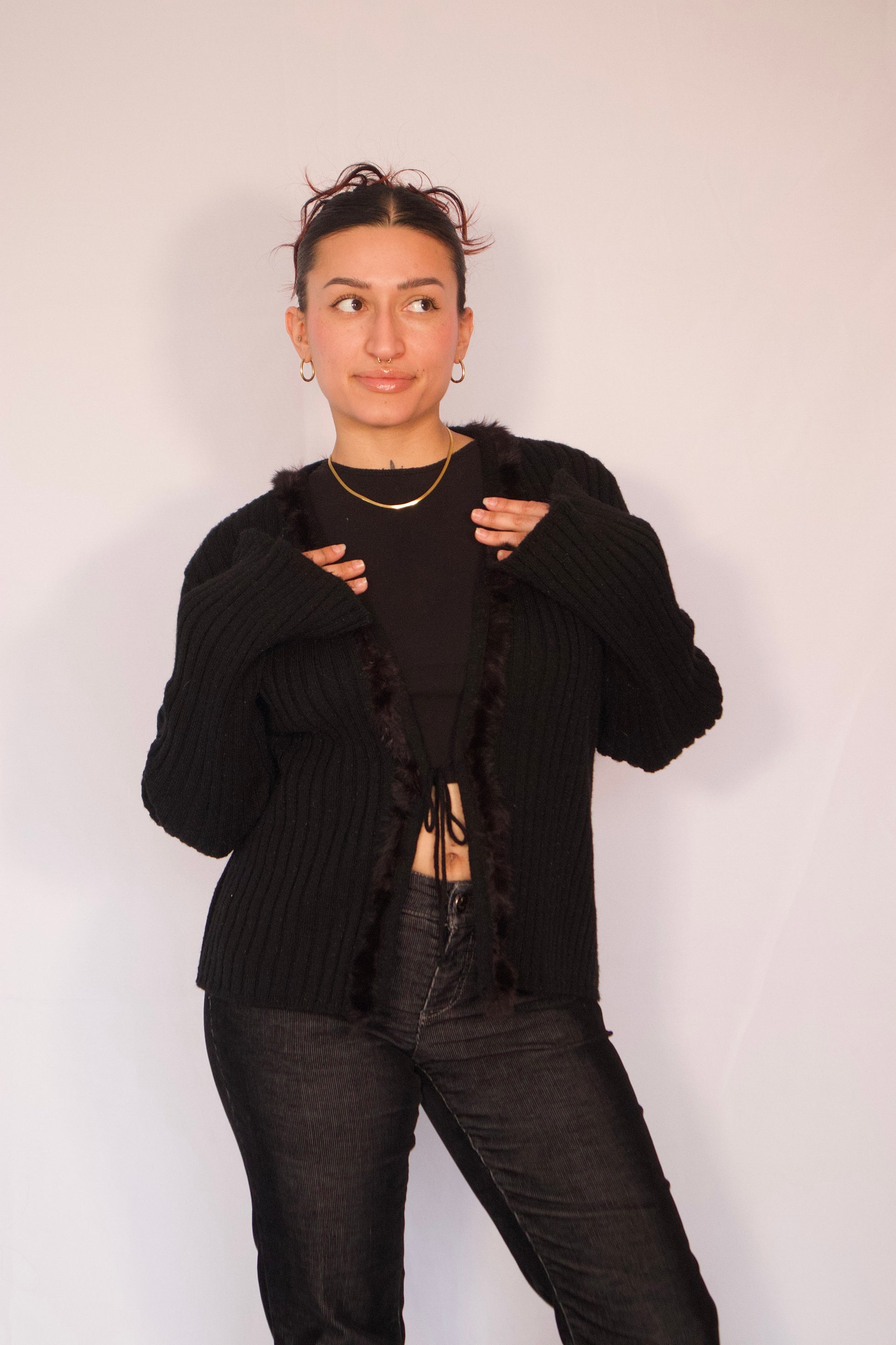 veste tricot noir femme détails faux fur